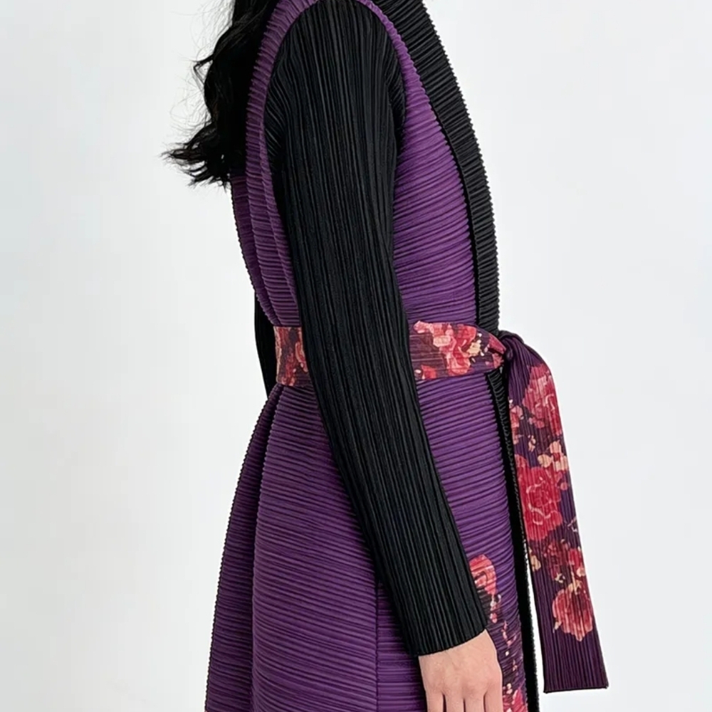 Purple and Black Women's Abaya